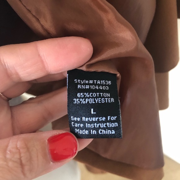 3/25 or 2/20! Cropped Blazer Sz LG - Picture 7 of 10